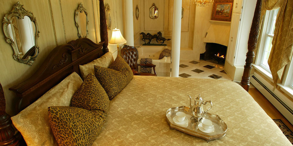 Historic Jacob Hill Inn Сіконк Номер фото
